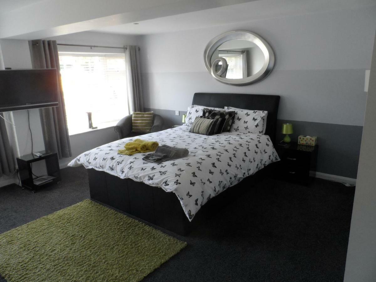 Mayfields Guest House Wokingham Esterno foto